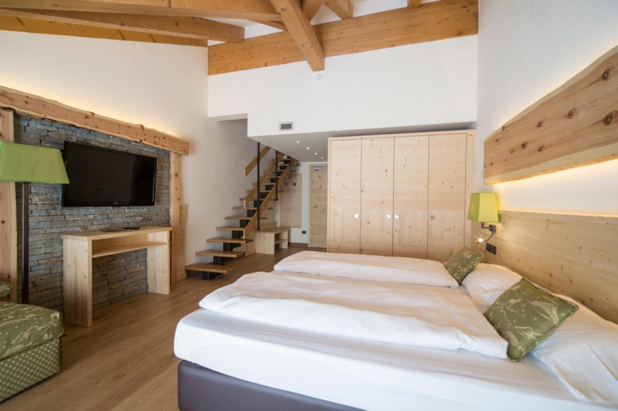 Alpholiday Dolomiti Wellness & Family Hotel Dimaro Habitación foto